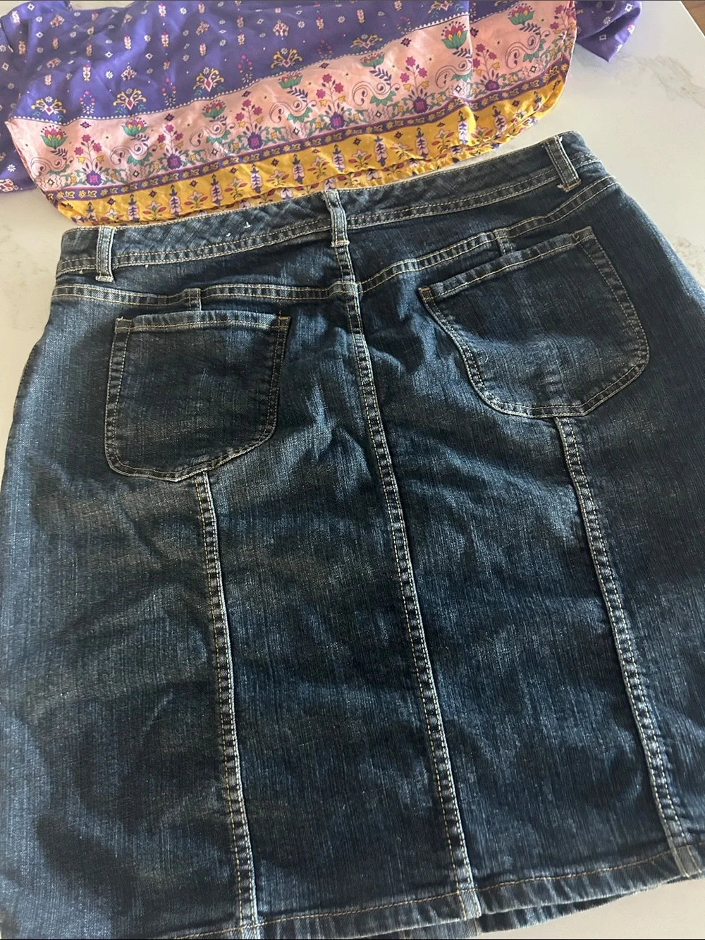 Chico’s Dark Blue Button-Front Stretch Denim Skirt Size 2.5 (Large/X Large 14)
